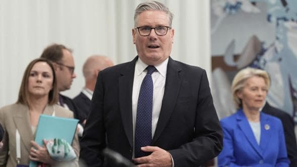 Perché Starmer vuole entrare nel fondo europeo da 90 miliardi per l’Ucraina